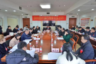 文艺界讨论政协常委会工作报告和提案工作情况报告